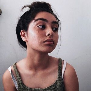 Meet your Posher, Evelyn